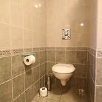 - Labedz Apartment